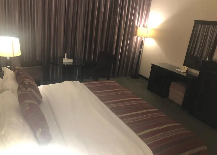 Grand Star Al Saha Hotel
